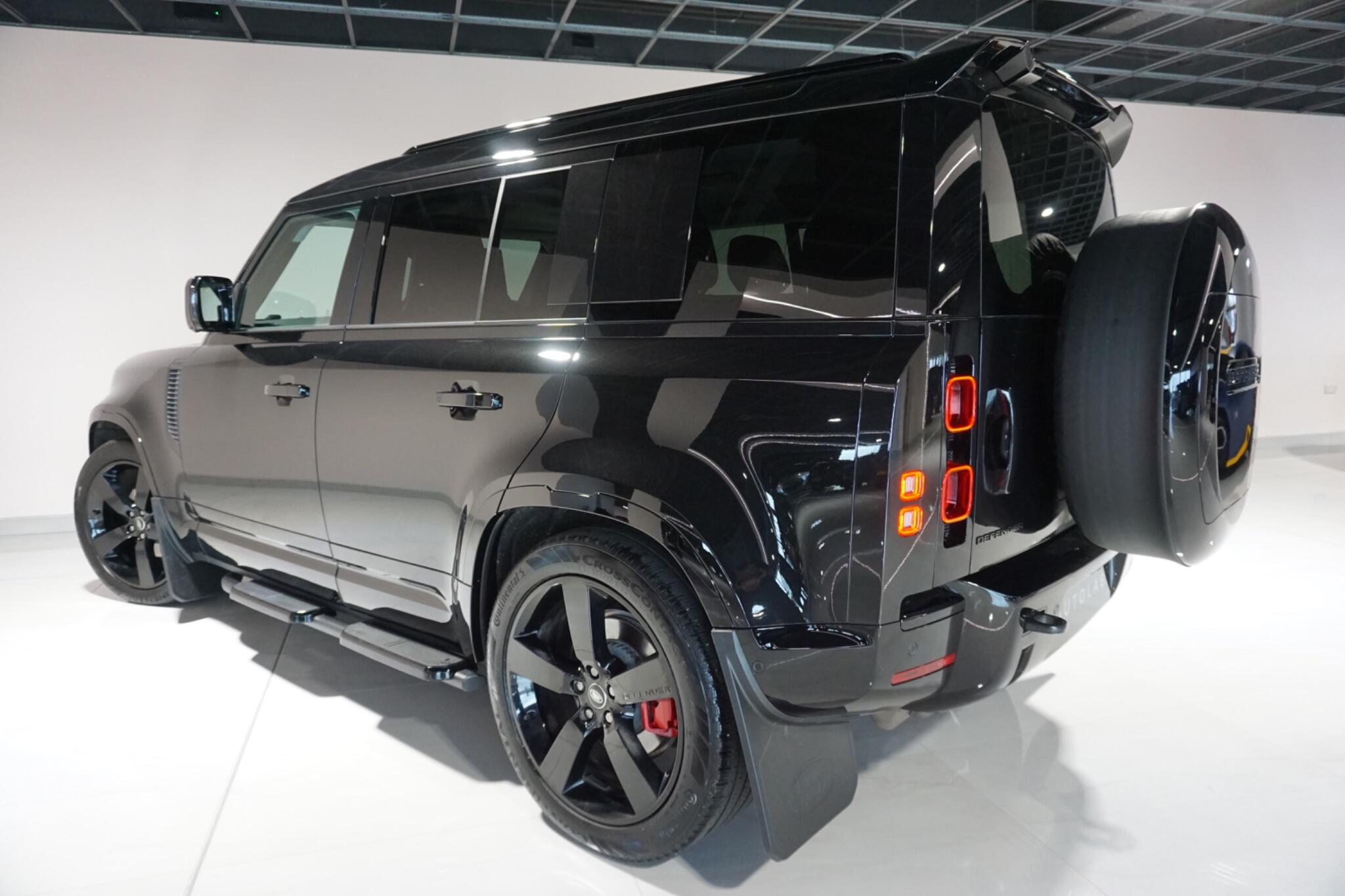 Land Rover Defender 110 3.0 D350 MHEV X-Dynamic HSE SUV 5dr Diesel Auto 4WD Euro 6 (s/s) (350 ps)